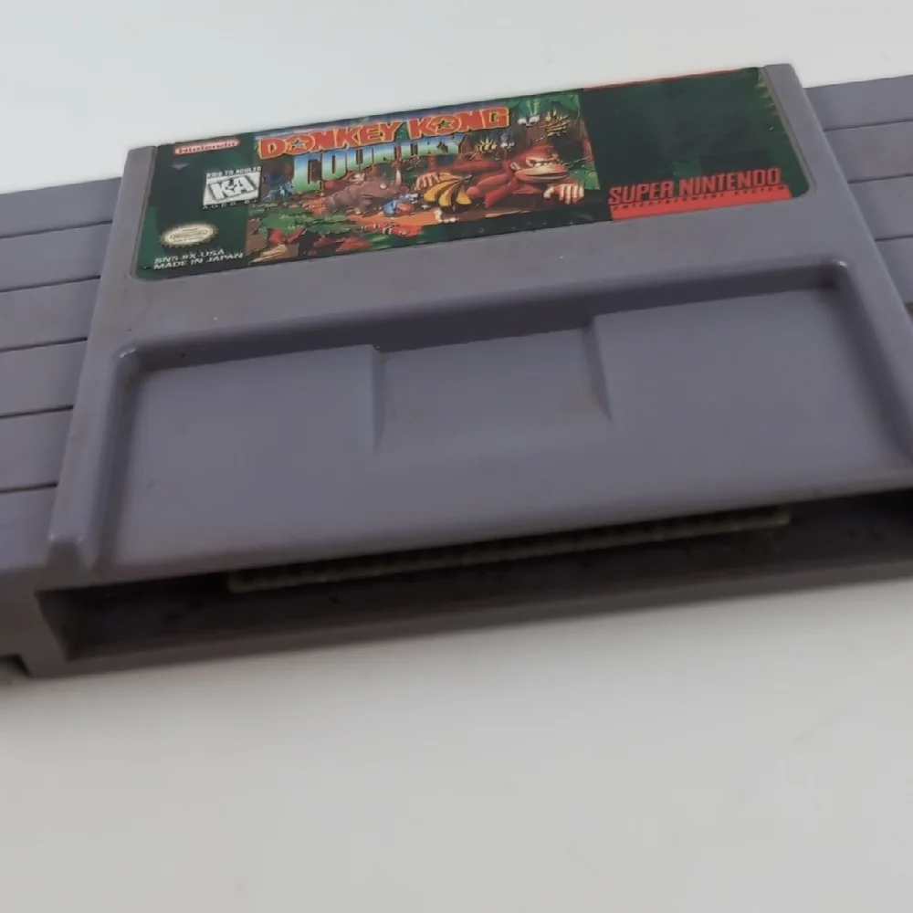 Nintendo Donkey Kong Country Game Cartridge - Gray